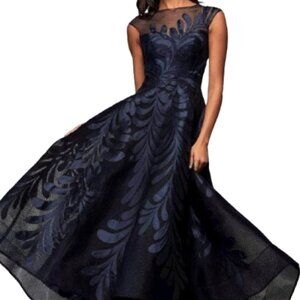 NWT Hynes Park M343 Mesh Formal Gown Navy Size 10